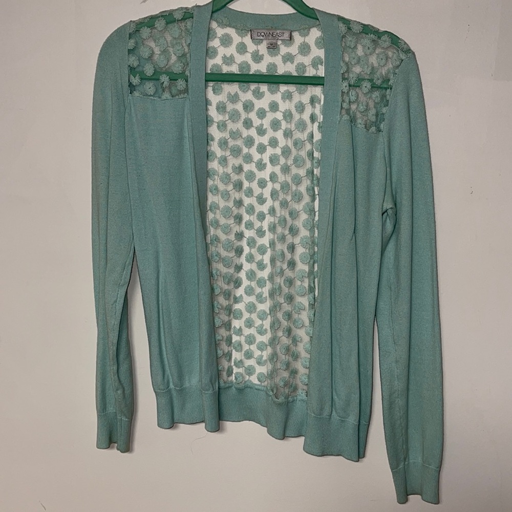 Downeast women’s cardigan size medium